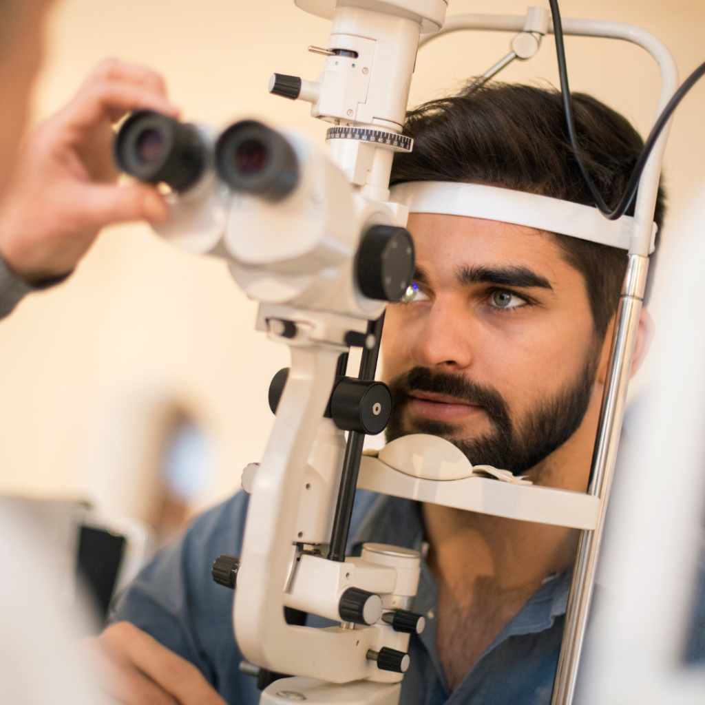 ¿Cuáles son las causas más frecuentes de consulta oftalmológica?